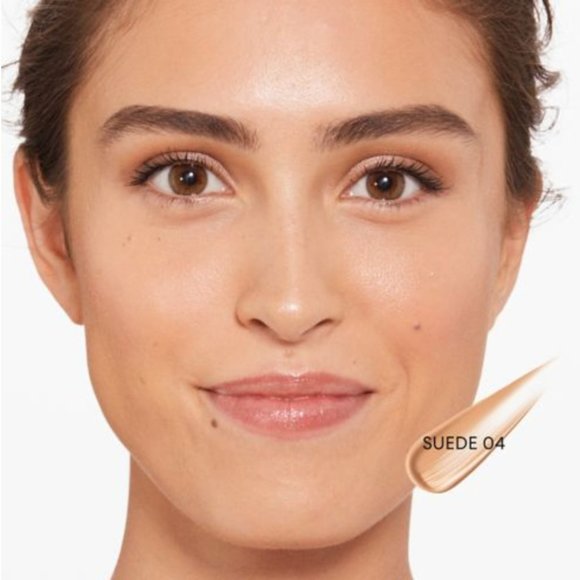 Complexion Rescue Tinted Moisturizer SPF 30 in "Suede" - Picture 2 of 6